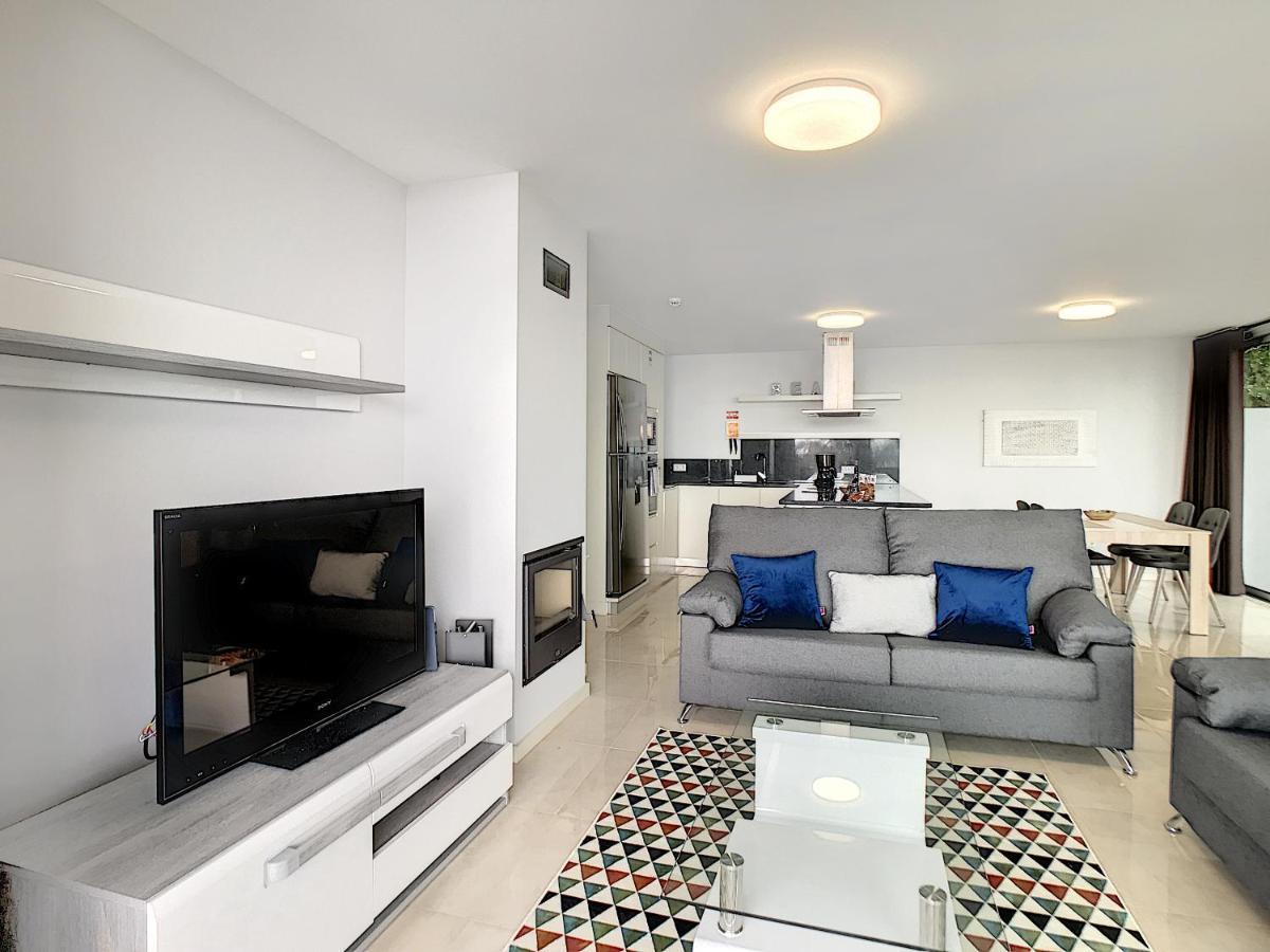 Casa Do Mel - By Lovelystay Arco da Calheta  Extérieur photo